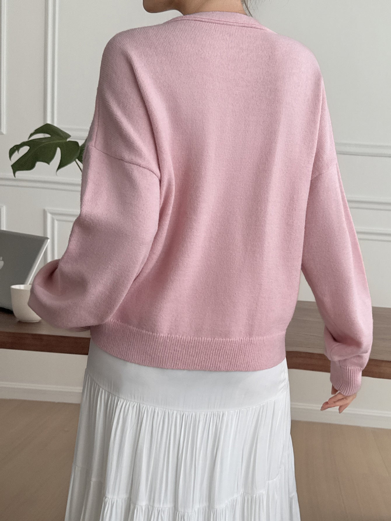 Women’s Solid Color Knit Cardigan V Neck Long Sleeve Top