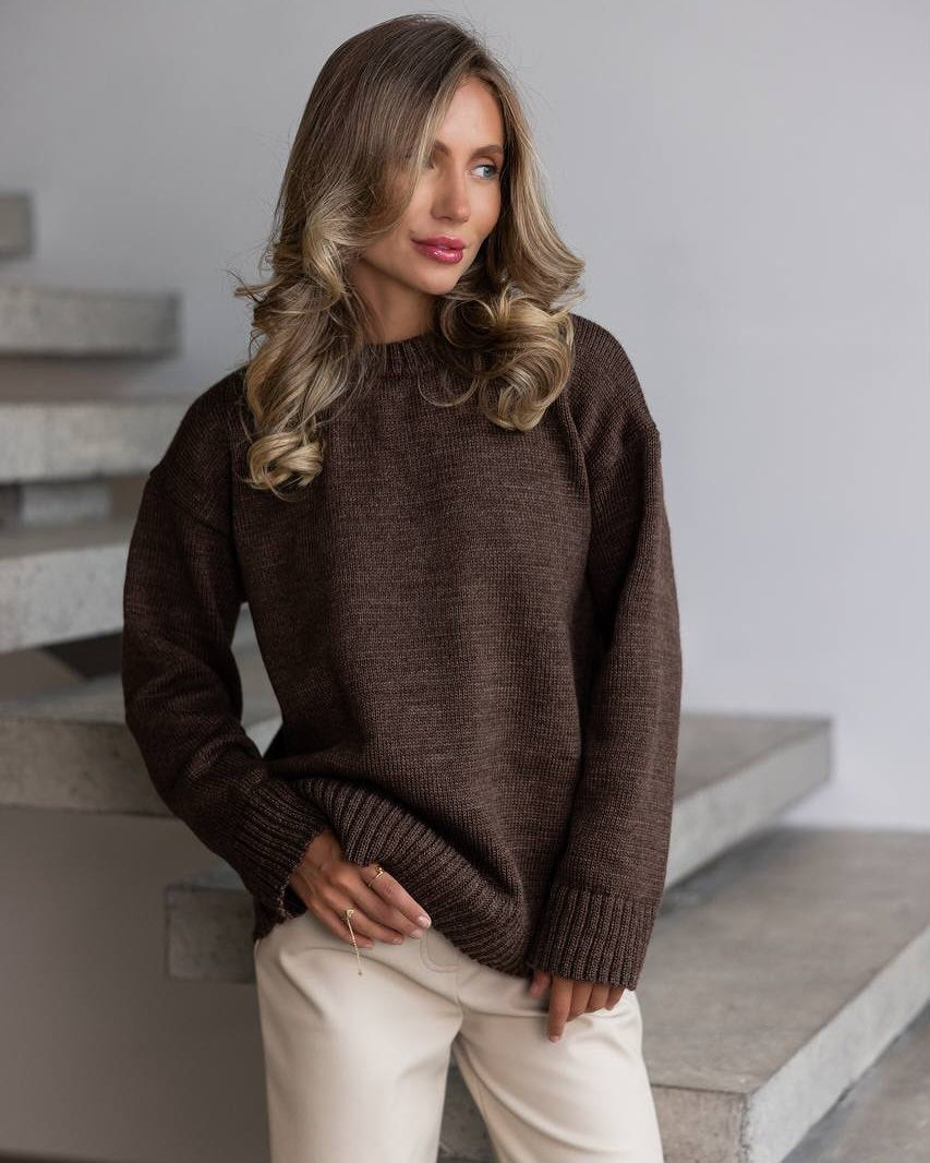 Women's Oversized Crew Neck Solid Knit Pullover Sweater
