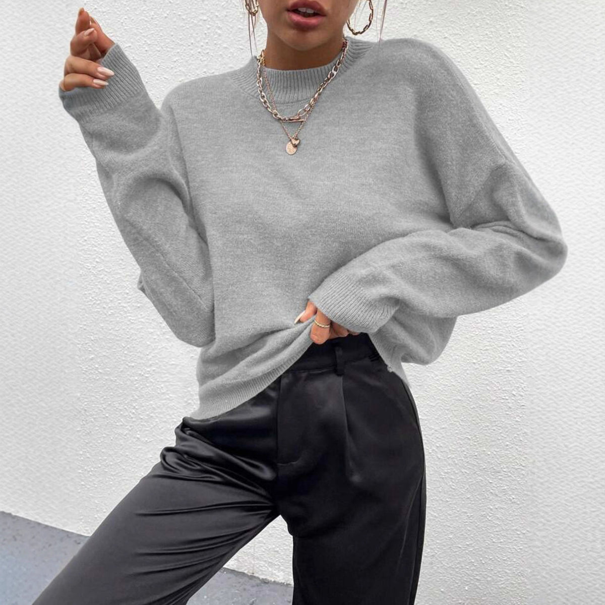 Women's Oversized Crew Neck Long Sleeve Knit Sweater