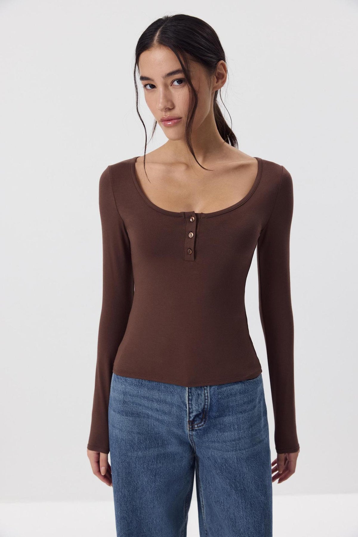Women's Scoop Neck Long Sleeve Button Front Fitted Modal Tee