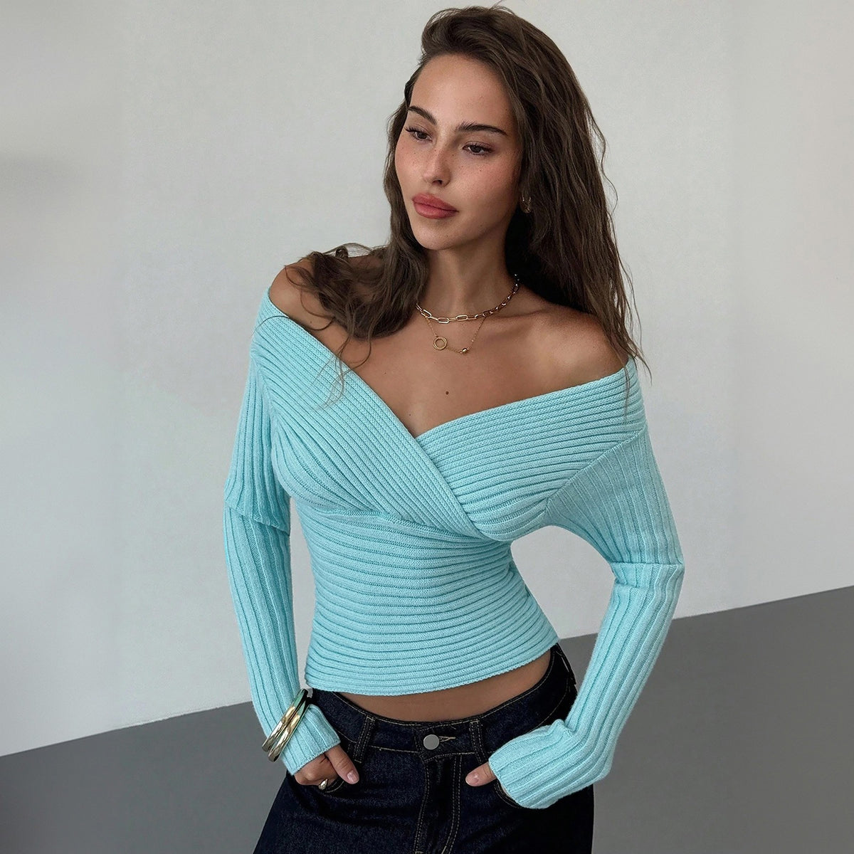 Women's Sexy Ribbed V Neck Long Sleeve Crop Top Slim Fit