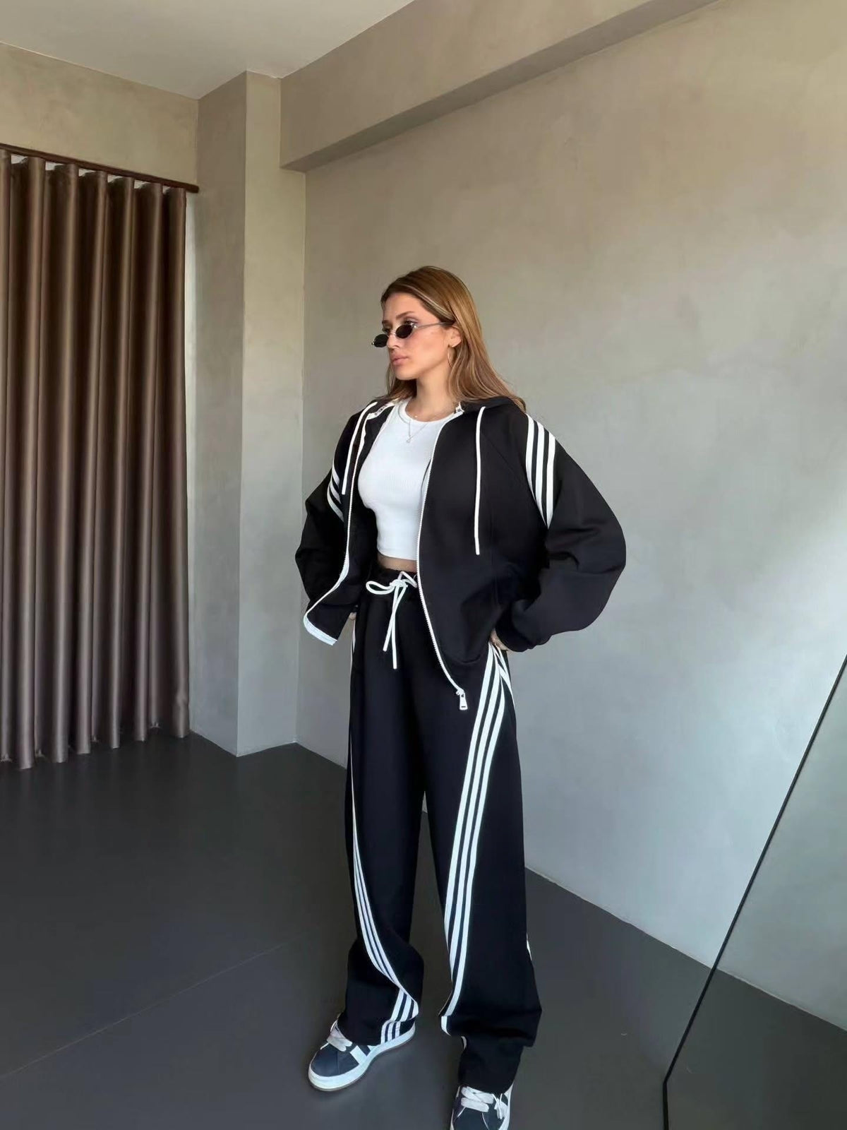 Women's Color Block Zip Hoodie & Wide Leg Pants Set
