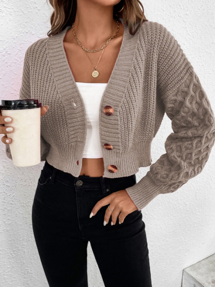 Women's Cropped Chunky V Neck Button Front Cardigan