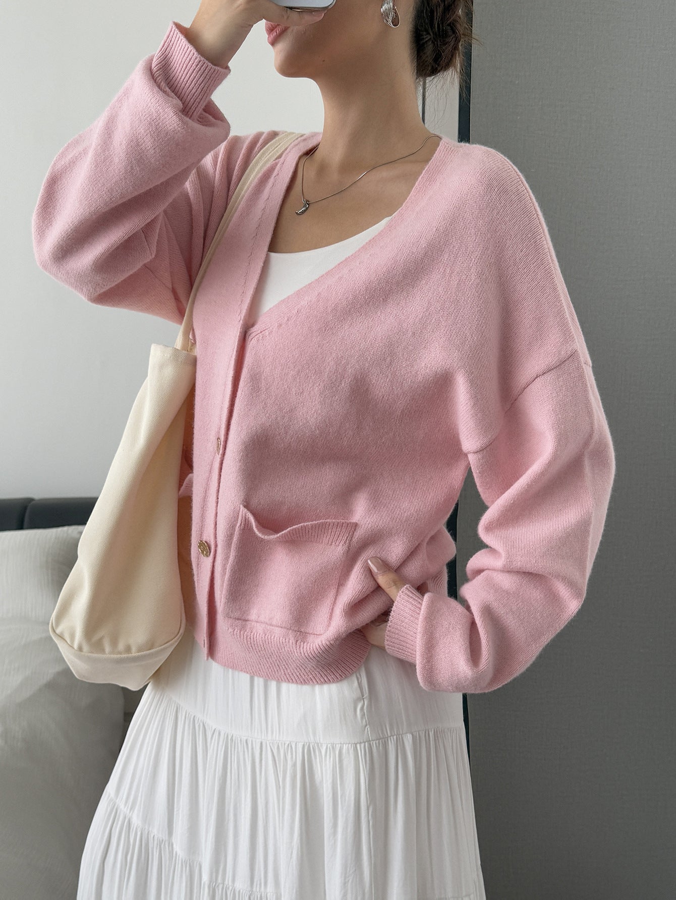 Women’s Solid Color Knit Cardigan V Neck Long Sleeve Top