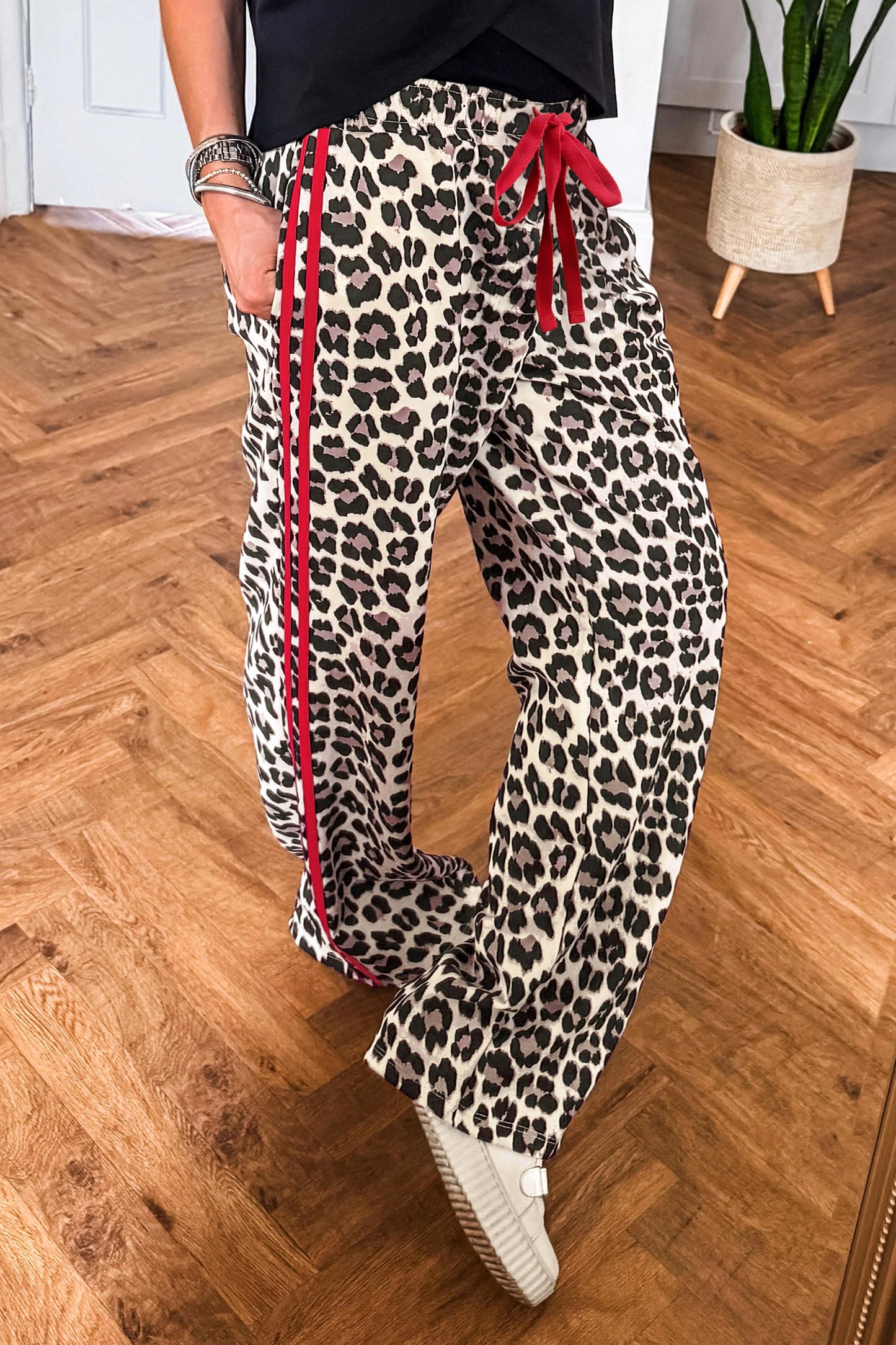 Leopard Print Tie Waist Wide Leg Lounge Pants Women