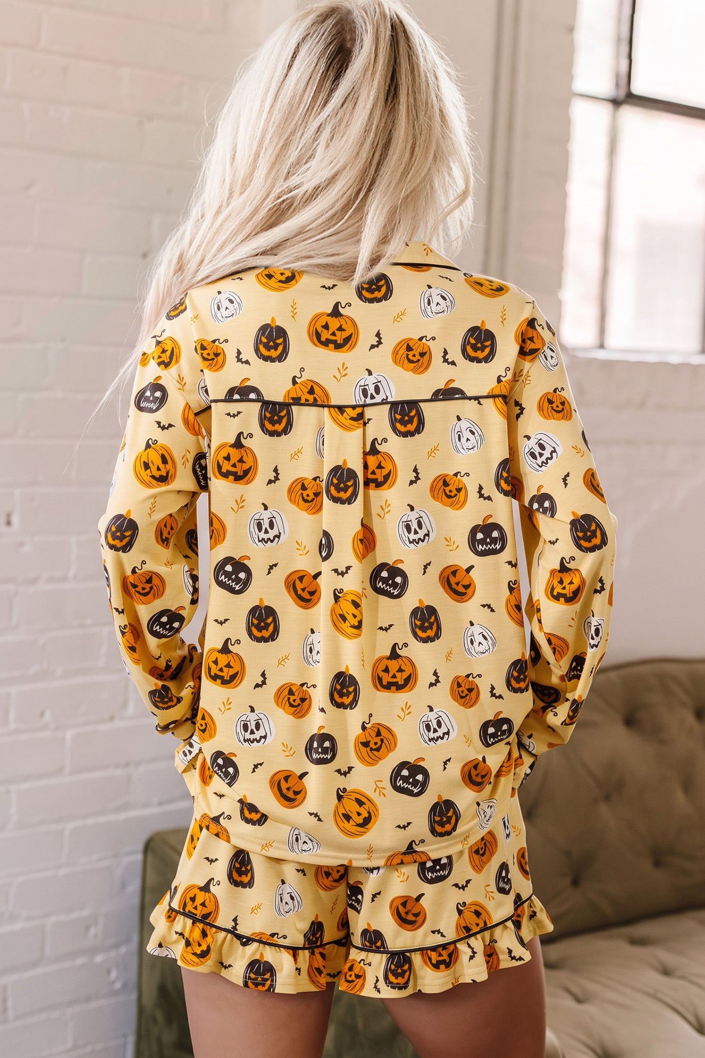 Halloween Pumpkin Print Ruffle Shorts Pajama Set
