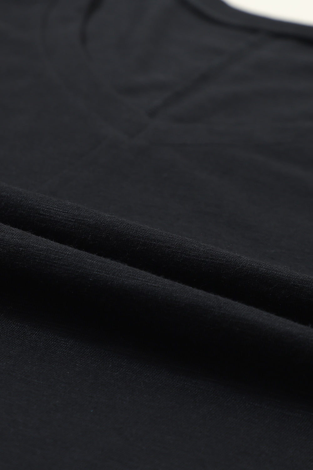 Black V Neck Center Seam Long Sleeve Tee