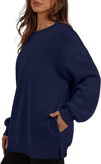 Oversized Crewneck Fleece Sweatshirt - Cozy Pullover Top