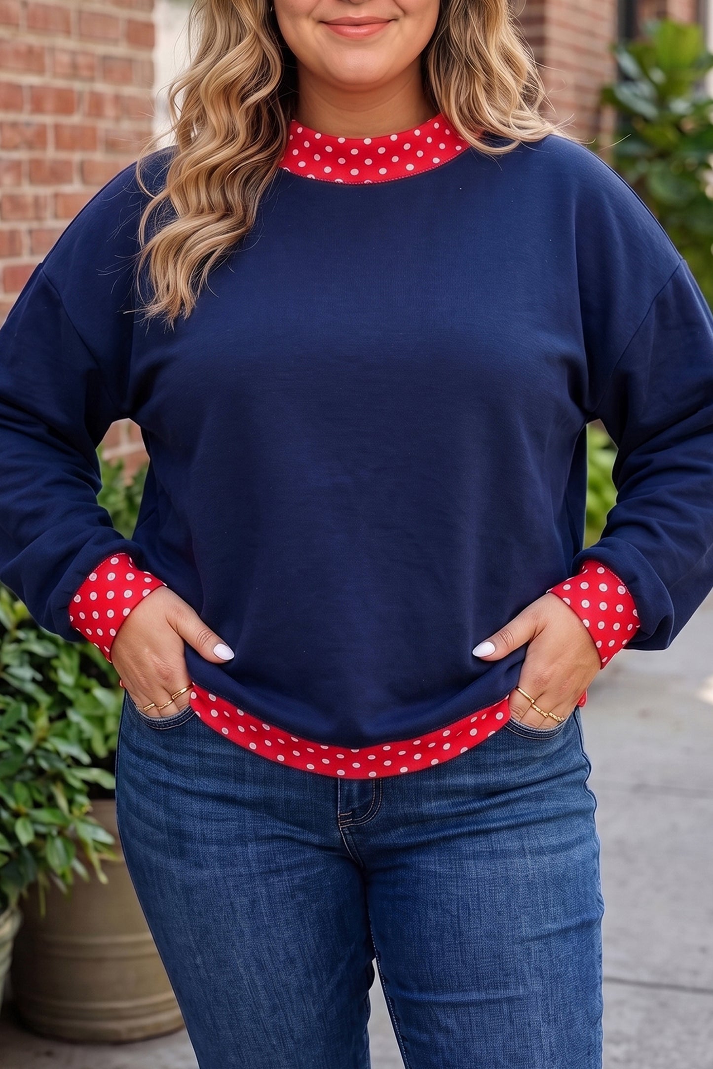 Polka Dot Trim Plus Size Crew Neck Tunic Sweatshirt