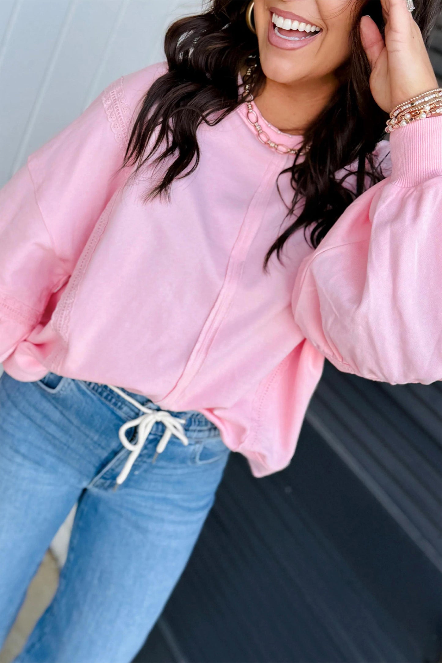 Women's Lace Trim Raw Seam Balloon Sleeve Sweatshirt