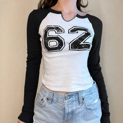 Y2K Vintage Graphic Raglan Long Sleeve Fitted Crop Top