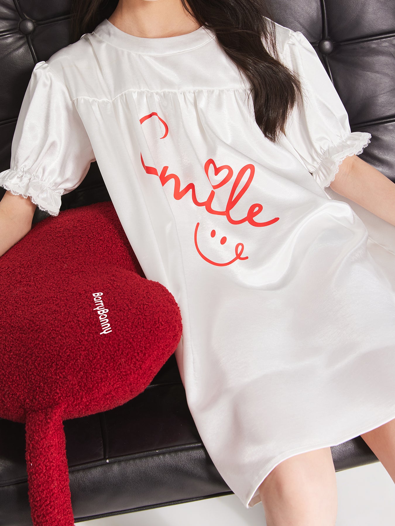 Girls White Satin Letter Print Puff Sleeve Dress