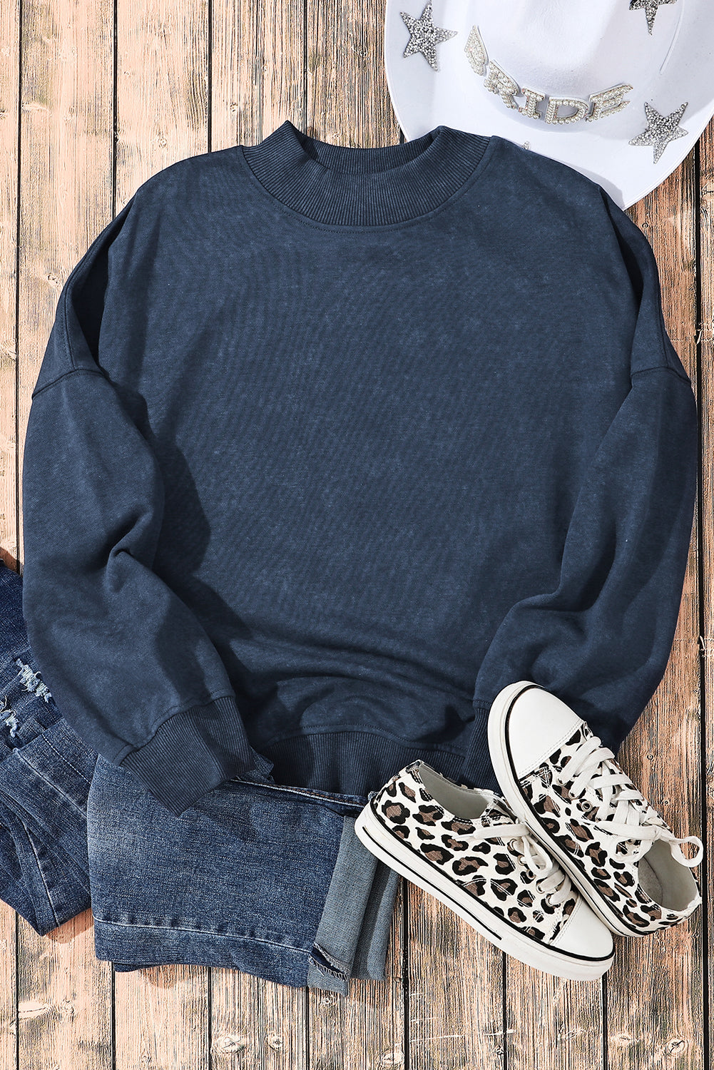 Washed Sky Blue Drop Shoulder Crew Neck Sweatshirt