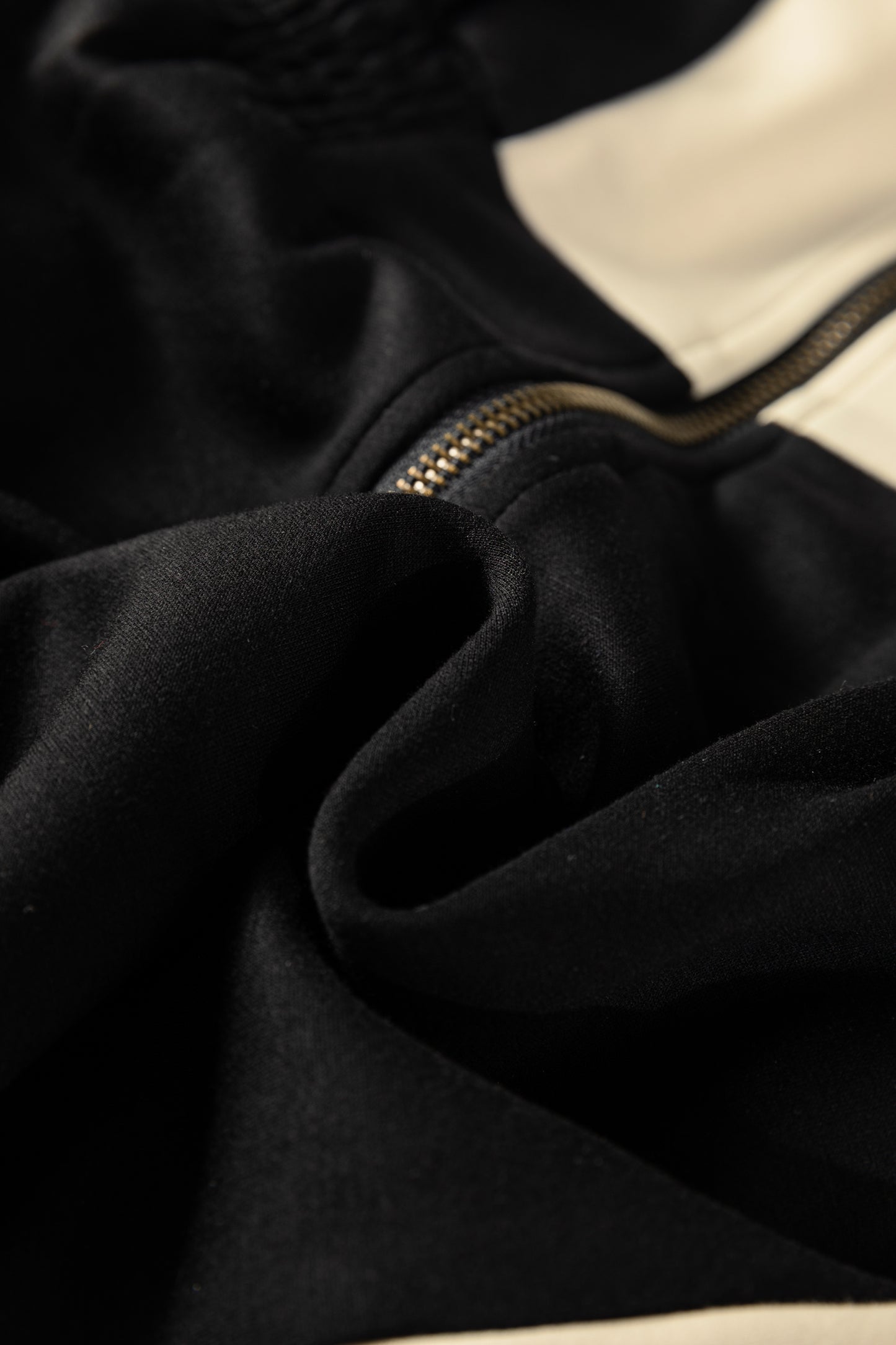 Black Two Tone Zip Front Long Sleeve Casual Romper