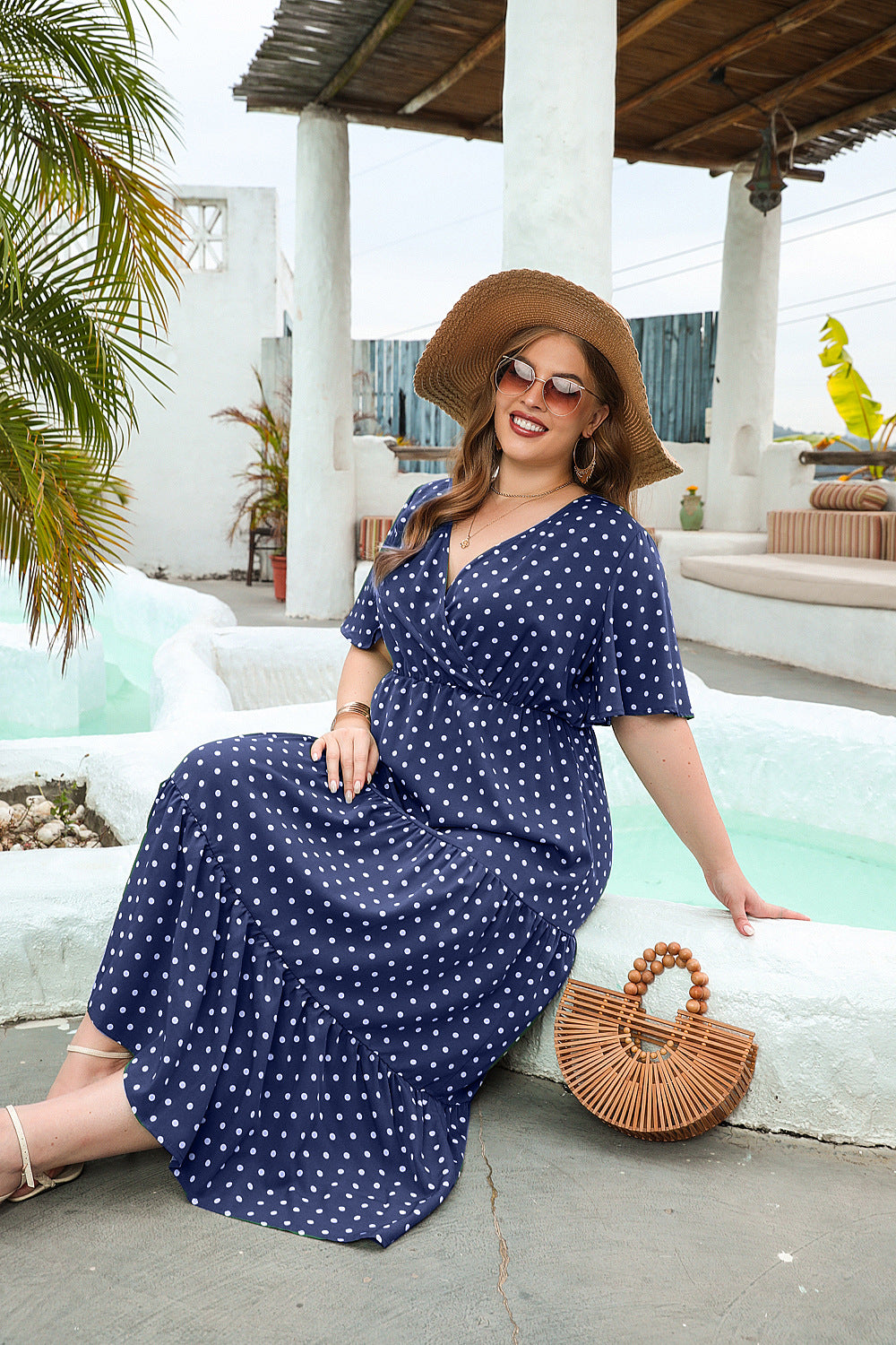 Women's Plus Size Polka Dot Dress Casual V Neck Short Sleeve Dress A-Line Pleated Hem Swing Dress