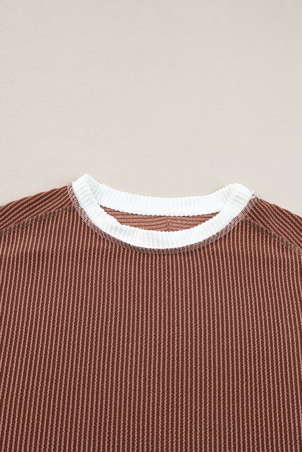 Textured Contrast Trim Round Neck T Shirt