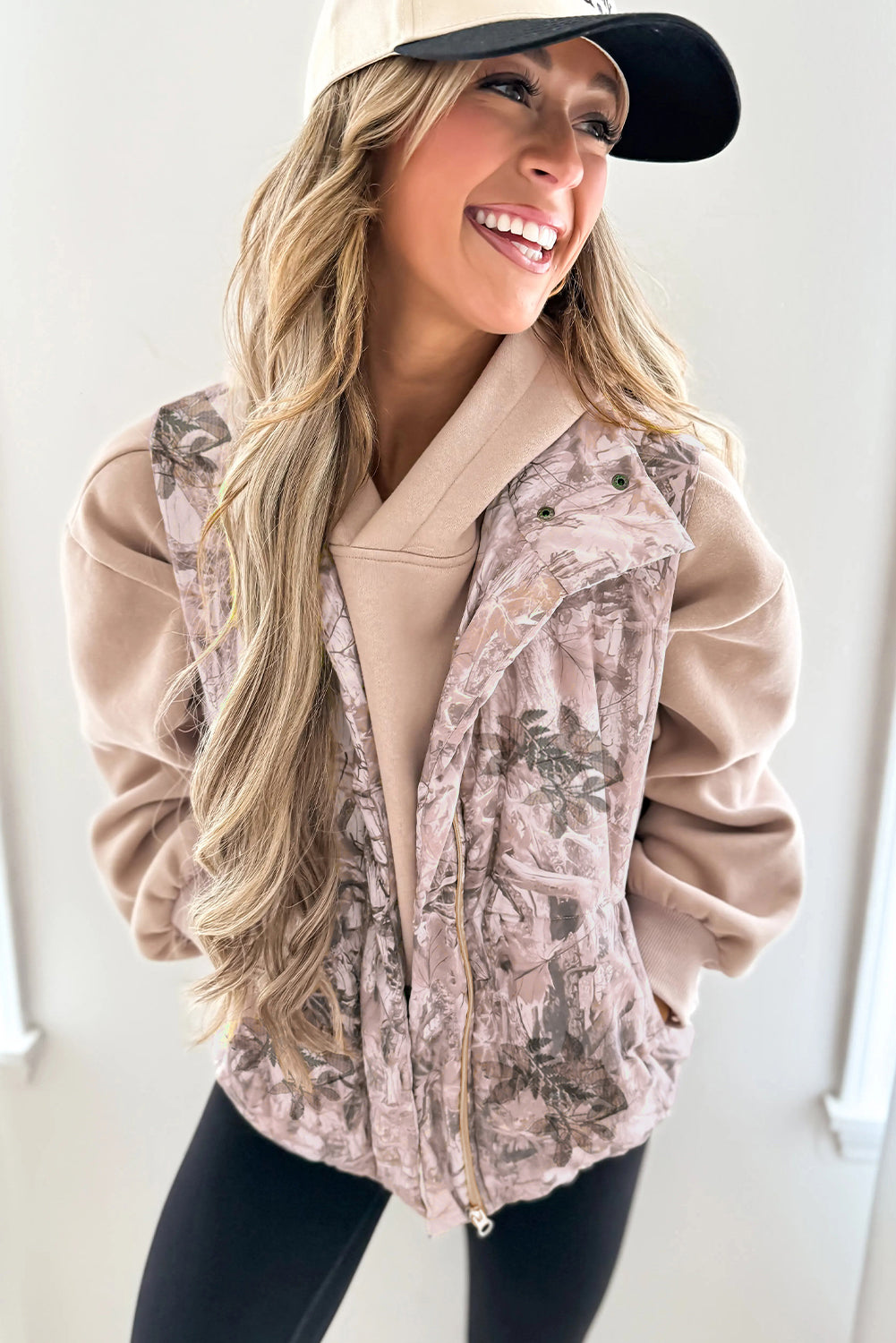 Brown Camo Leaf Print Lightweight Winter Puffer Vest