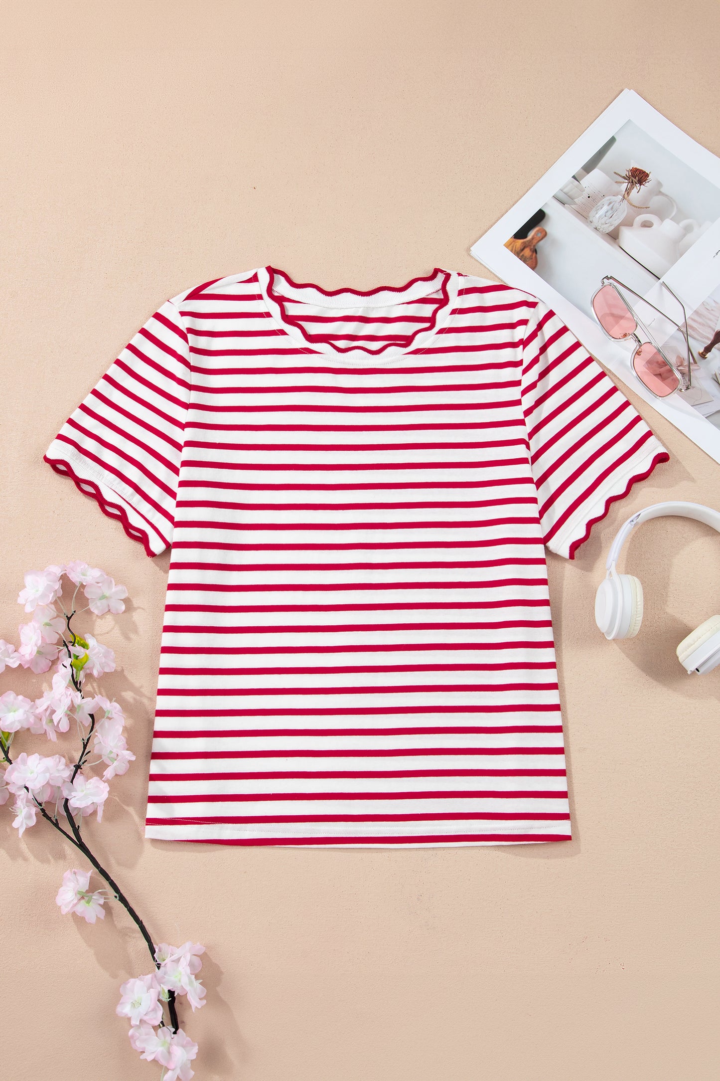 Red Stripe Scalloped Trim Short Sleeve Round Neck Tee