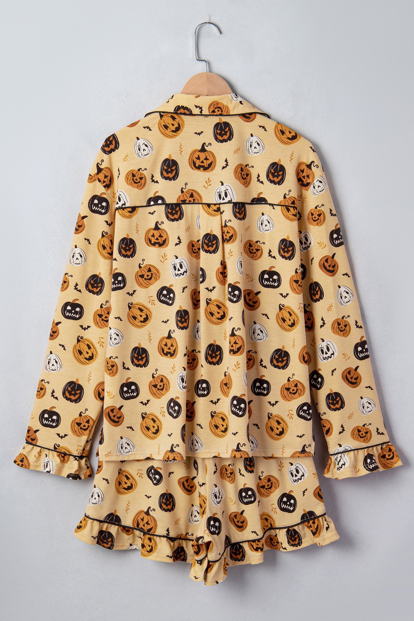 Halloween Pumpkin Print Ruffle Shorts Pajama Set