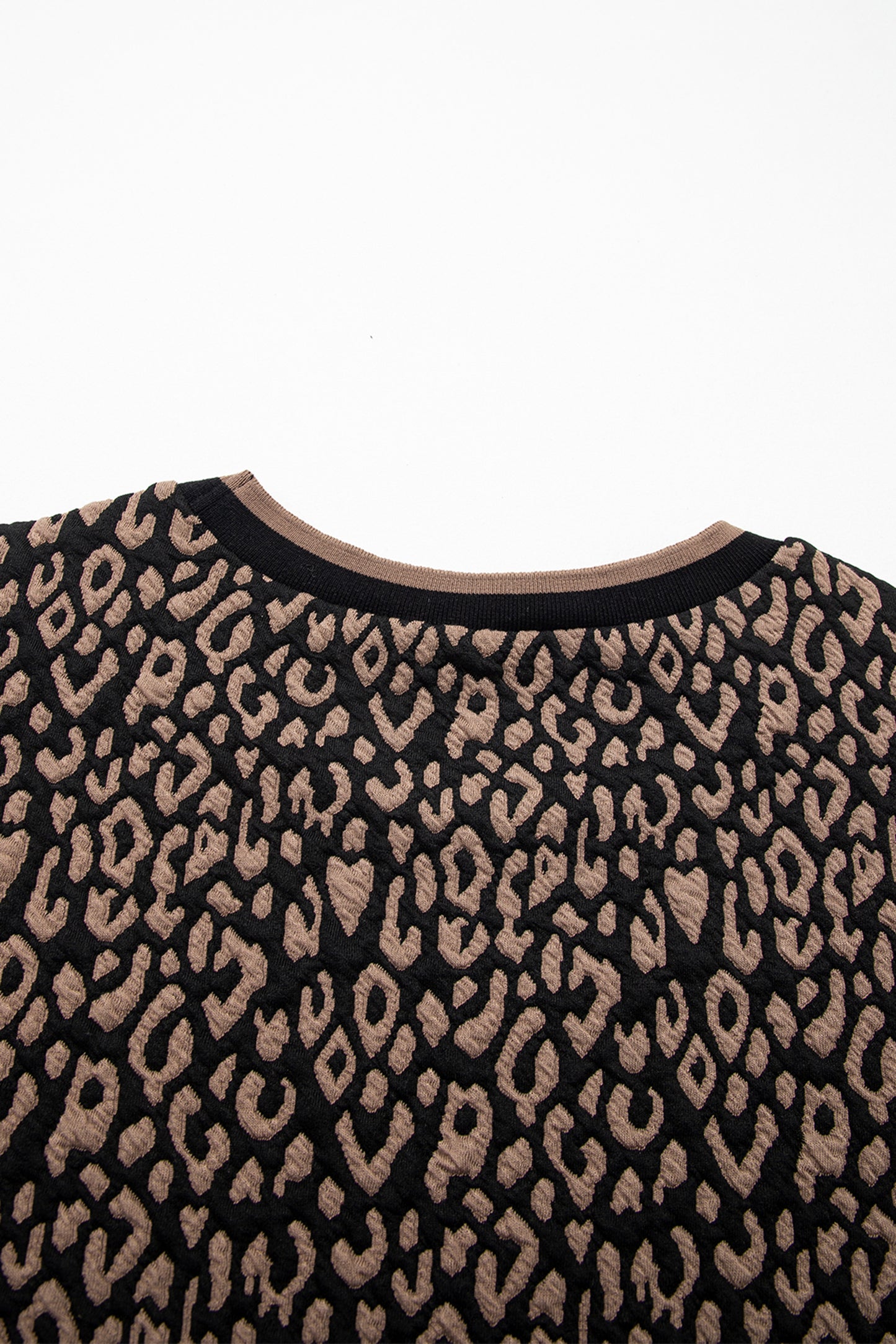 Leopard Print Crew Neck Puff Sleeve Knit Top