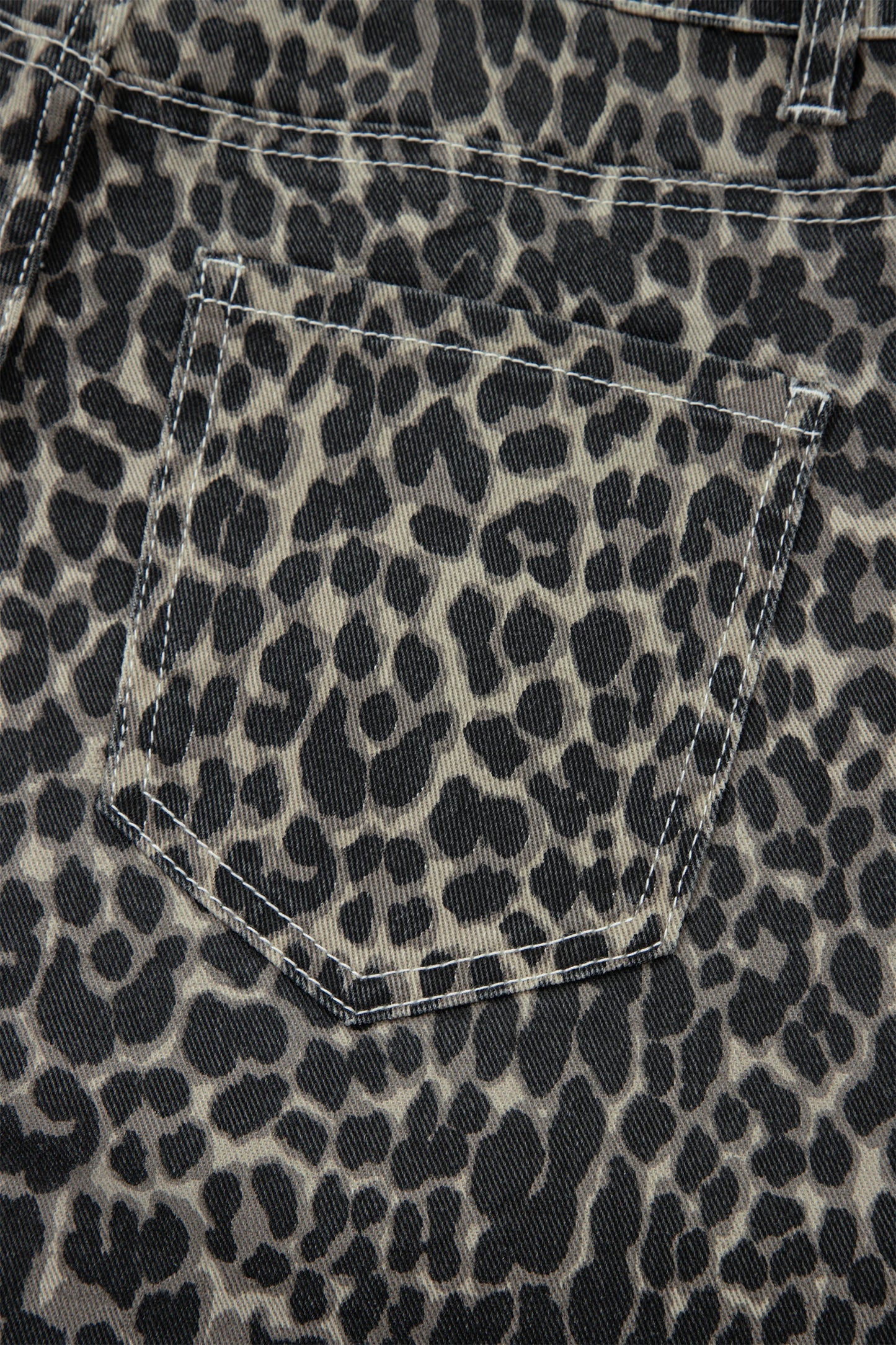 Black Leopard Print High Waist Barrel Leg Jeans