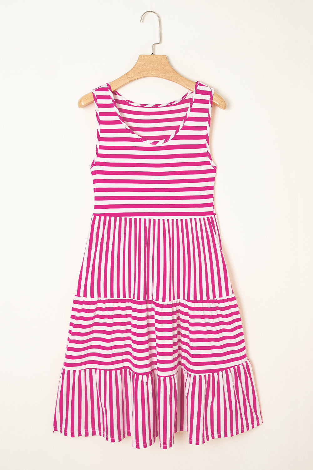 Black White Stripe U-Neck Sleeveless Loose Mini Dress