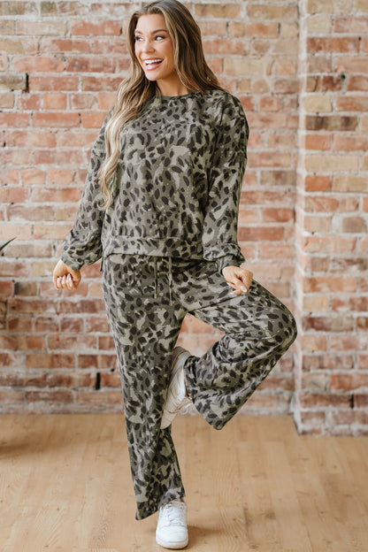 Leopard Print Pullover Two Piece Lounge Set