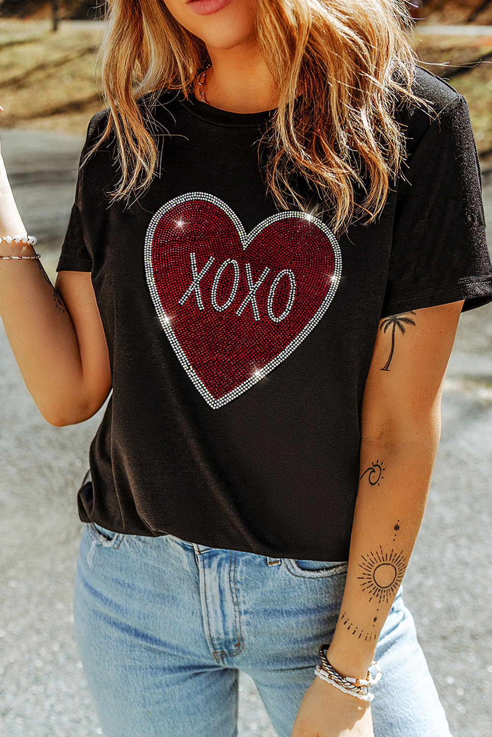 Valentine’s Day Black Rhinestone XOXO Heart Graphic Tee