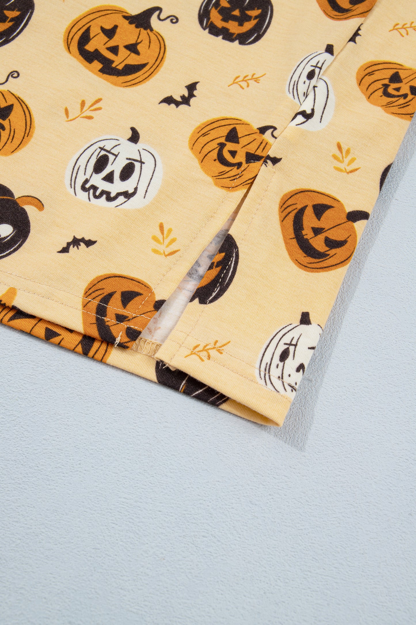 Halloween Pumpkin Print Ruffle Shorts Pajama Set