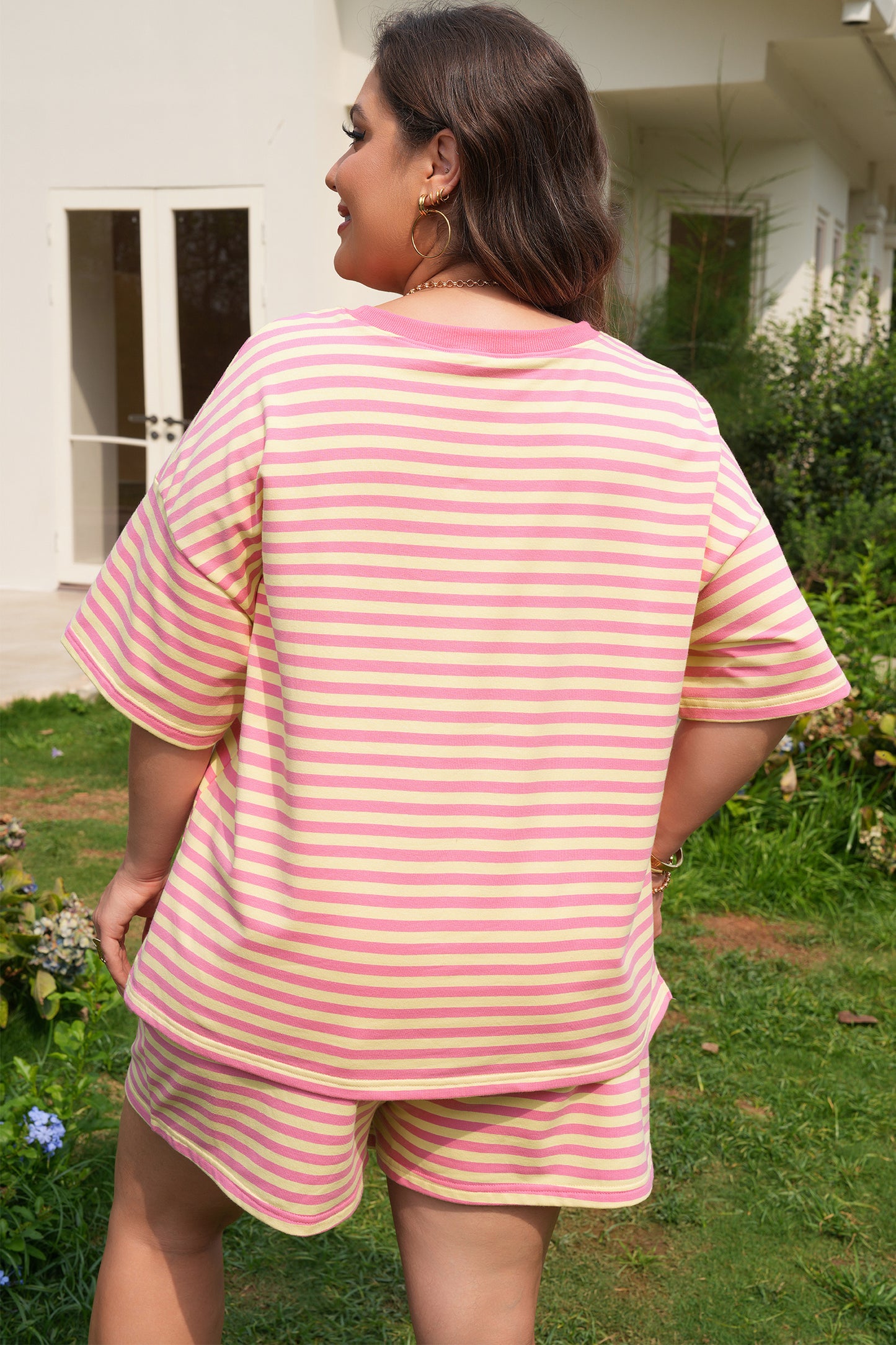 Plus Size Stripe Loose Tee Drawstring Shorts Set