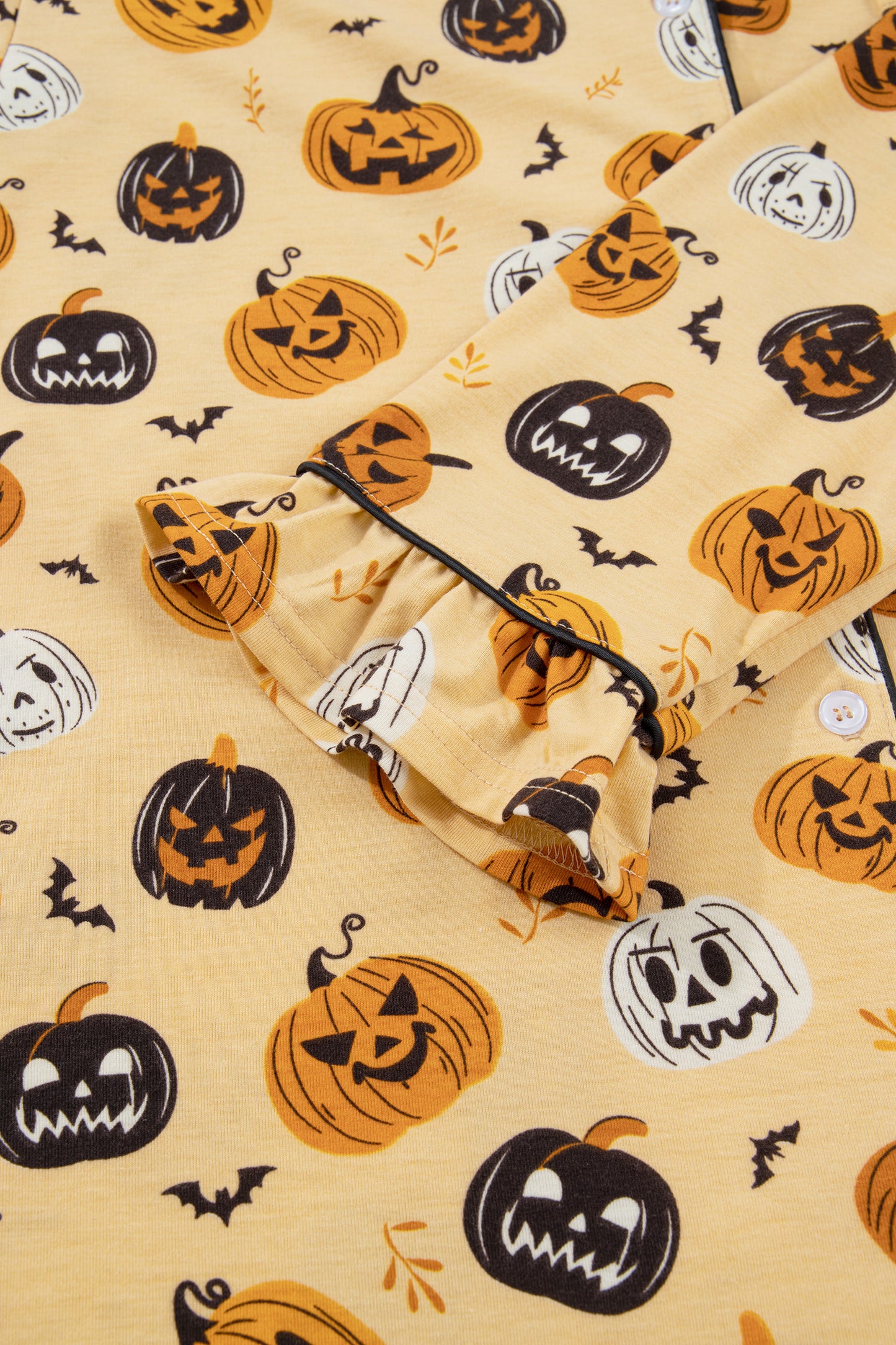 Halloween Pumpkin Print Ruffle Shorts Pajama Set