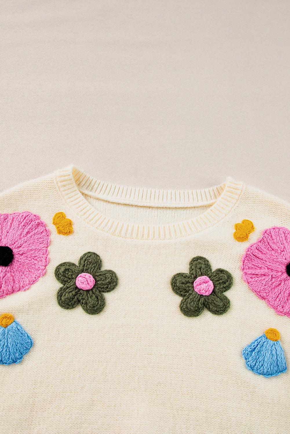 Pink Knitted Flower Pattern Ribbed Edge Sweater