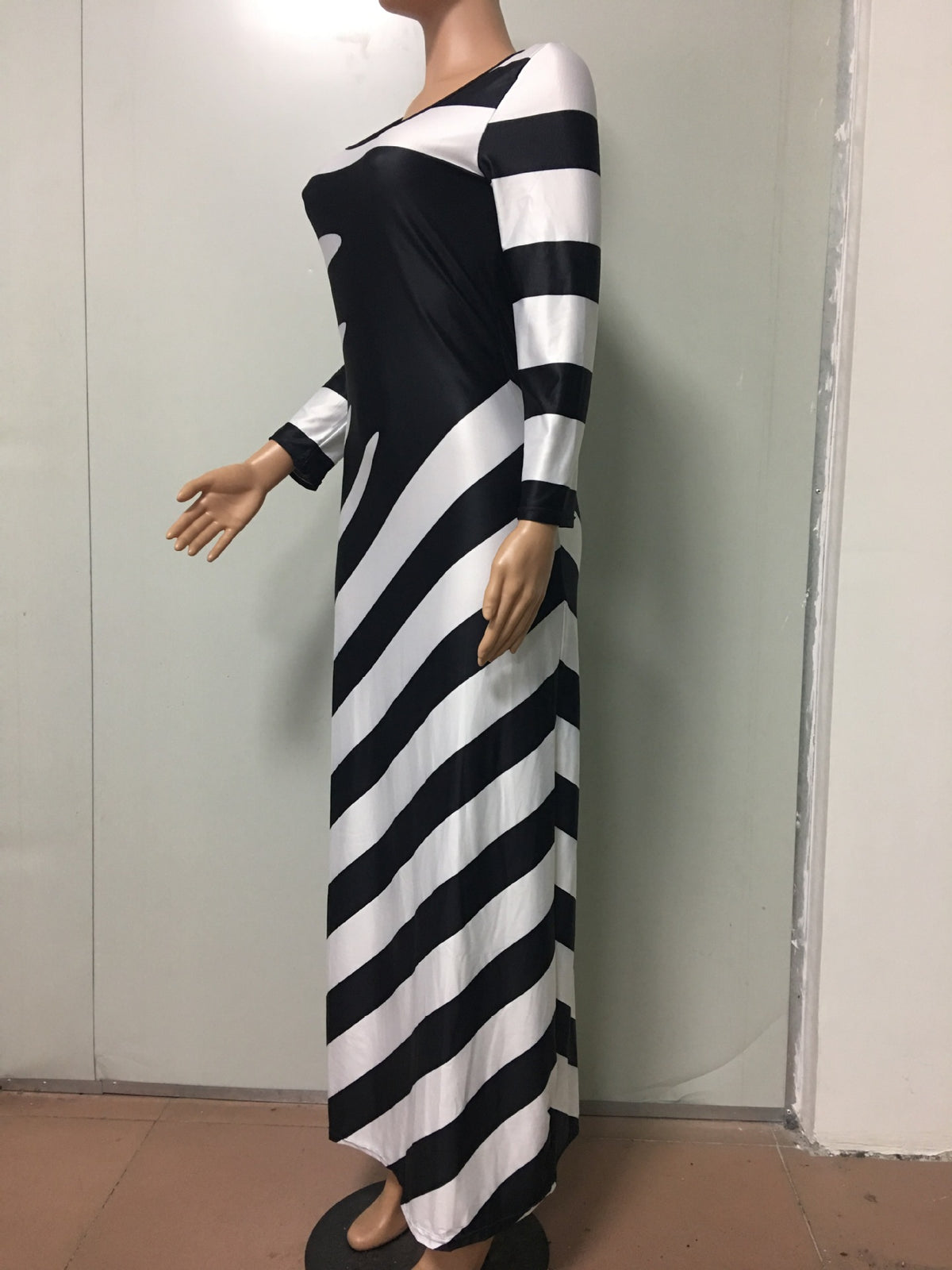 Striped T-Shirt Maxi Dress 3/4 Sleeve Black White Casual