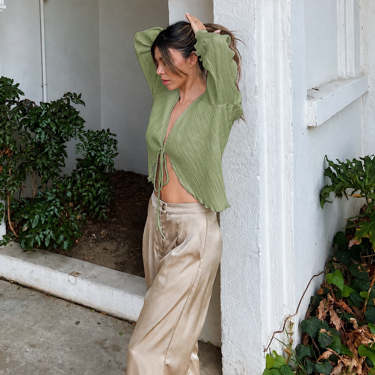 Tie Front Pleated Flare Sleeve Crop Top Blouse