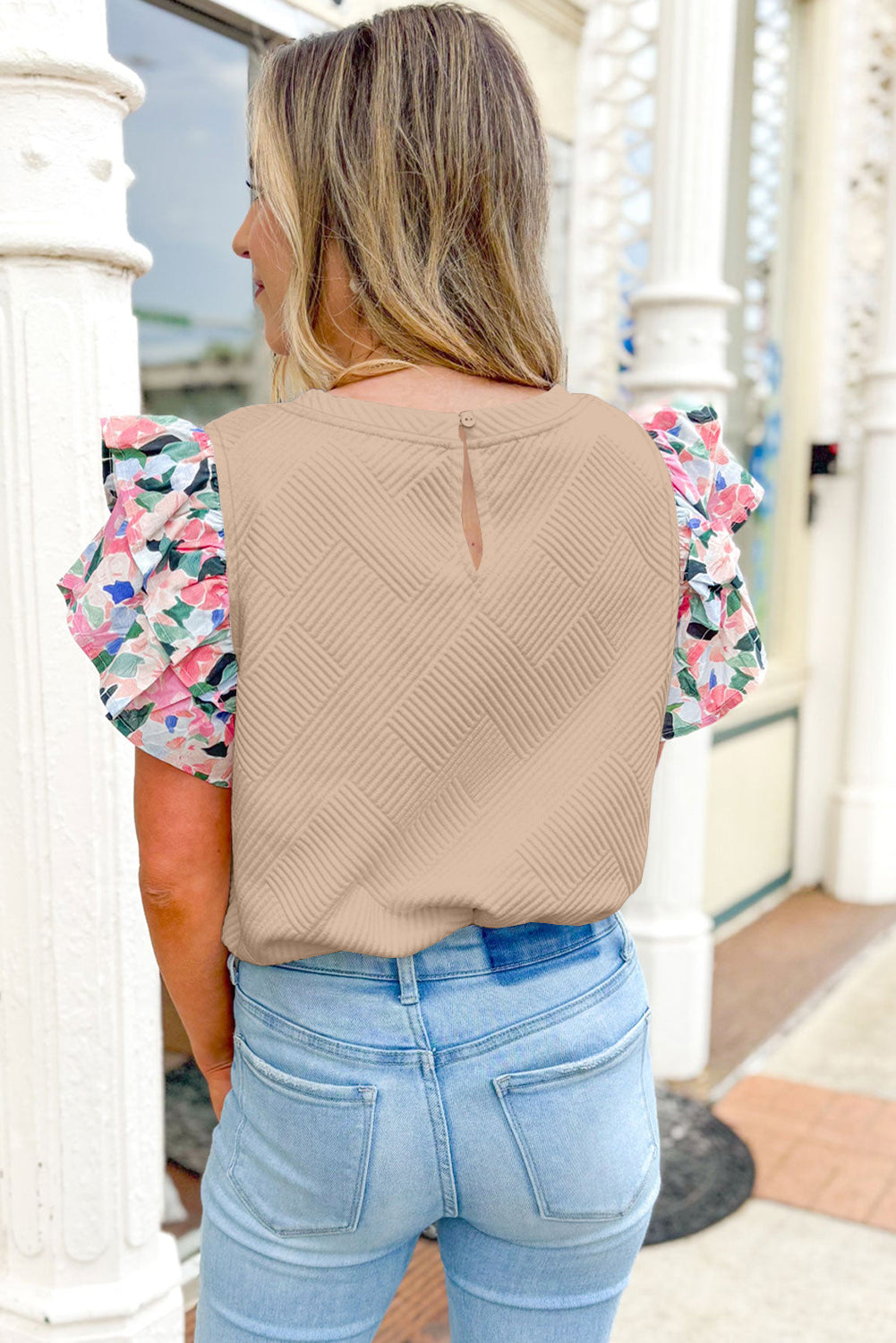White Textured Knit Floral Ruffle Sleeve Casual Top