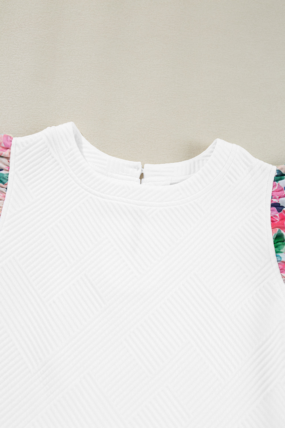 White Textured Knit Floral Ruffle Sleeve Casual Top