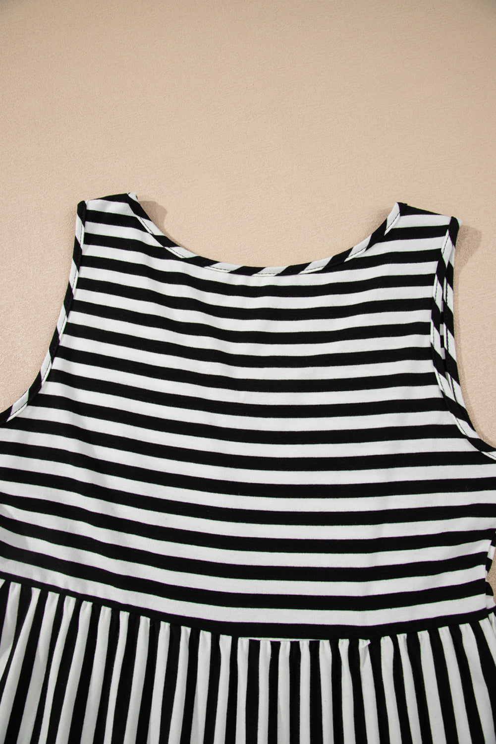 Black White Stripe U-Neck Sleeveless Loose Mini Dress