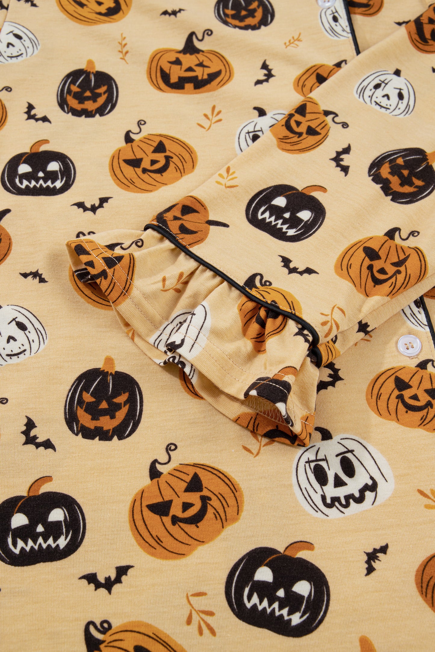 Halloween Pumpkin Print Ruffle Shorts Pajama Set