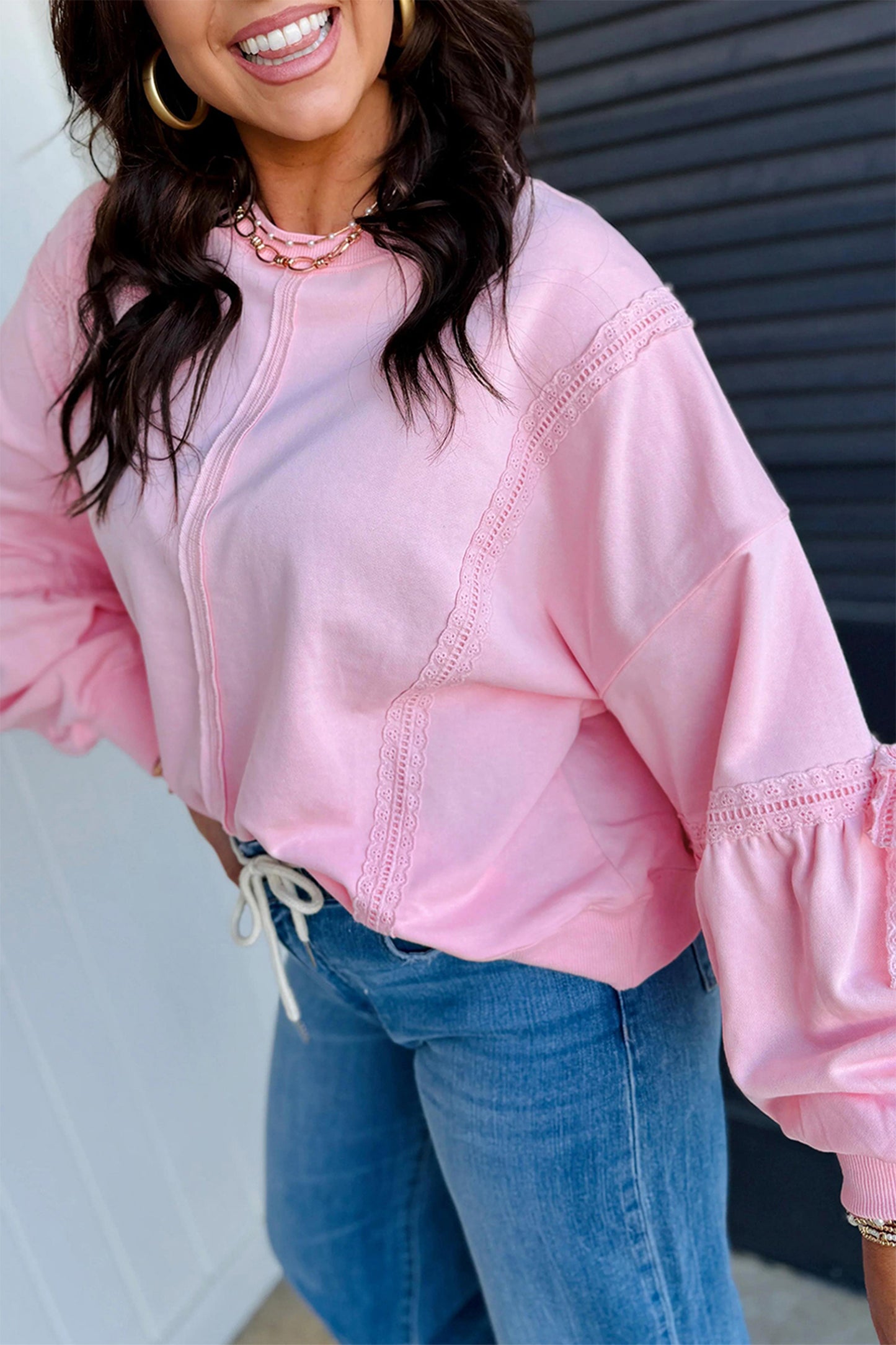 Women's Lace Trim Raw Seam Balloon Sleeve Sweatshirt