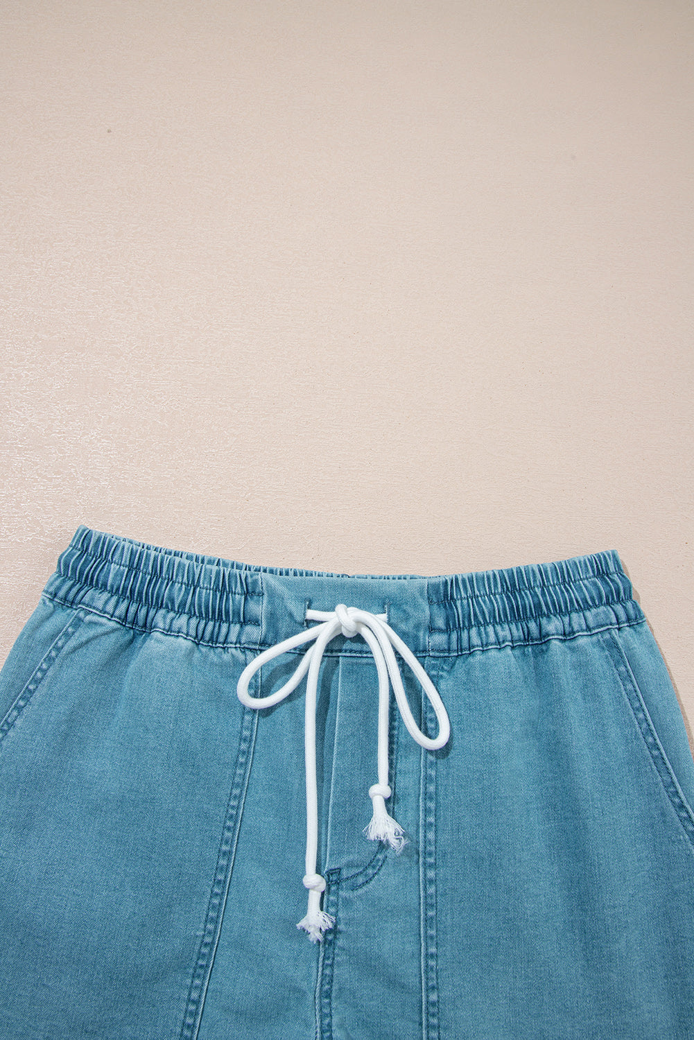 Light Wash Drawstring Denim Shorts Elastic Waist Pockets