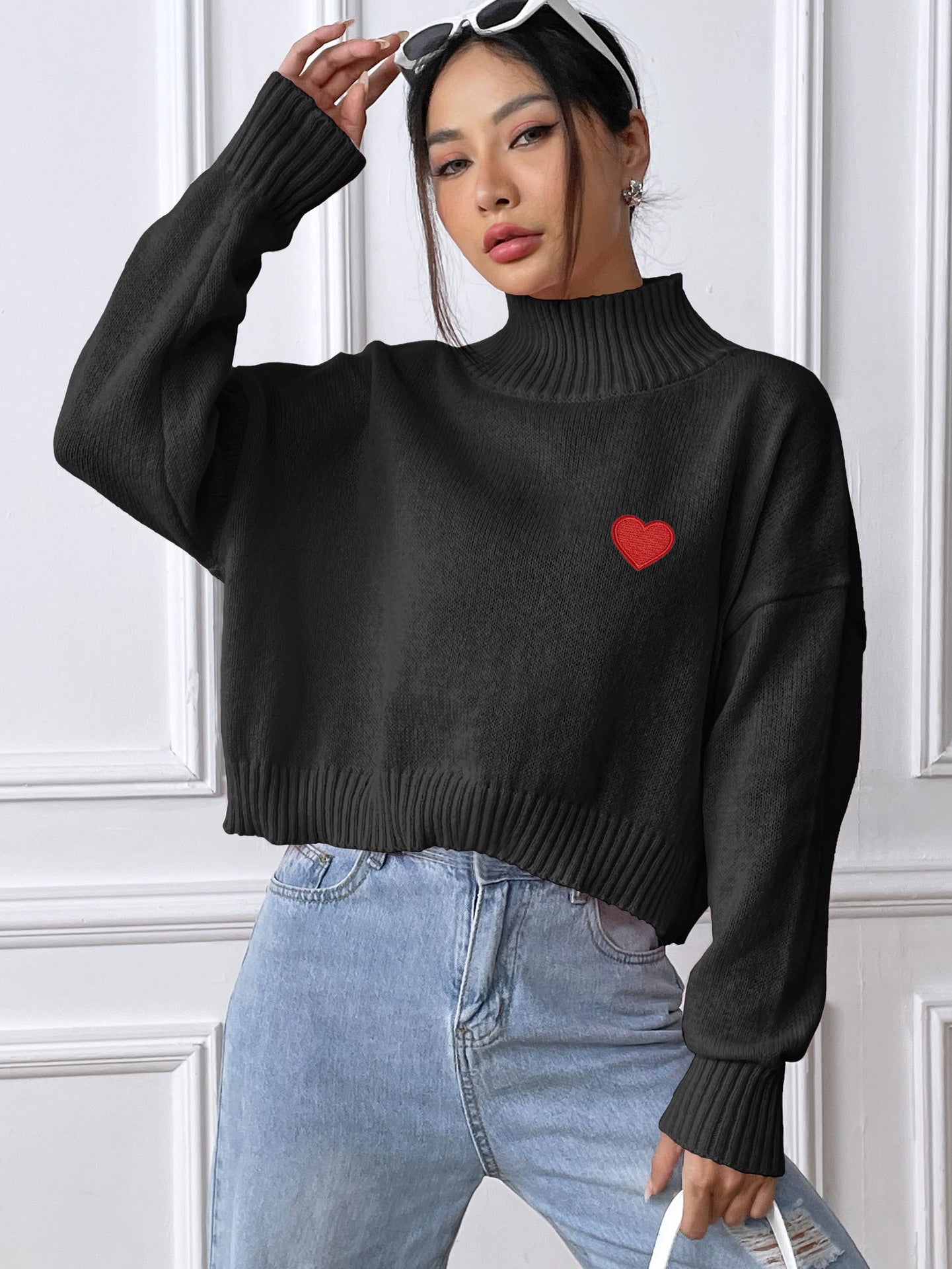 Women's Turtleneck Short Love Sticker Casual Bottoming Shirt