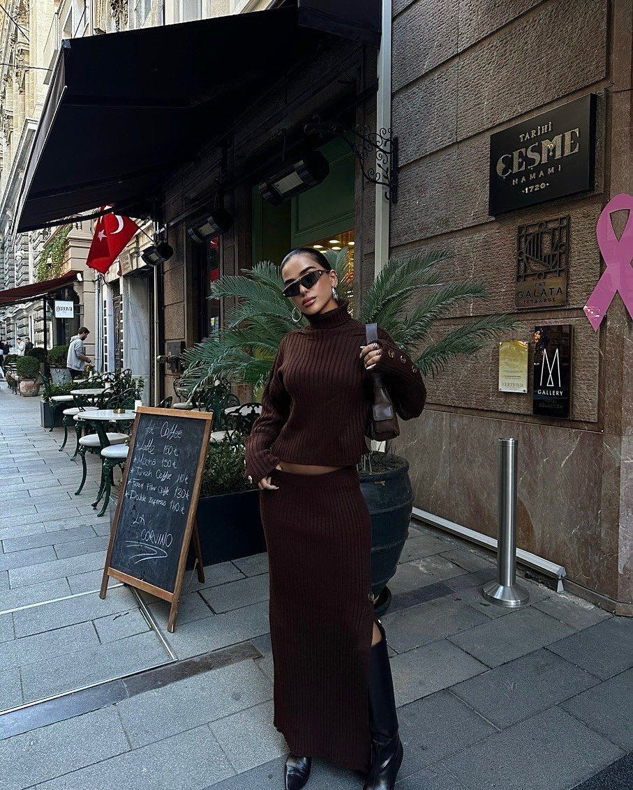 Women's Turtleneck Knit Sweater Maxi Skirt Set