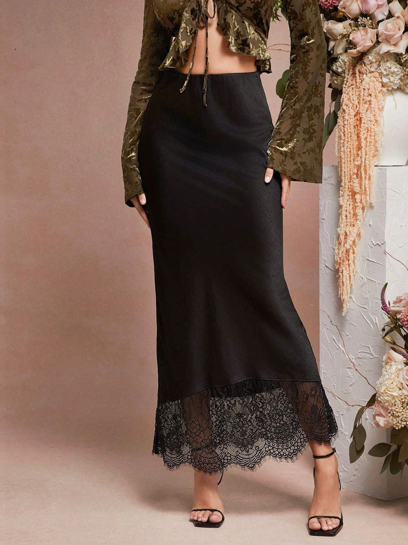 Acetate Satin Mermaid Skirt Lace Trim Mid-Length Elegant Dress