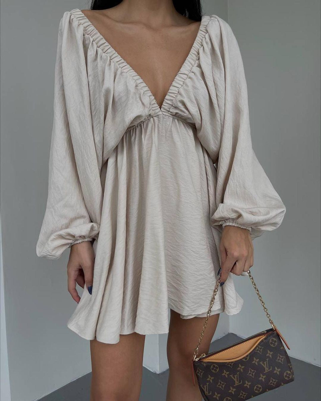 Women's V Neck Puff Sleeve Ruched Mini Flare Dress