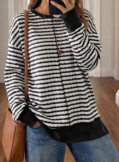 Women's Oversized Striped Crewneck Sweatshirt Side Slit