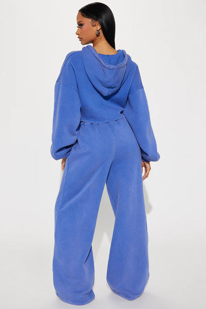 Women's Two Piece Crop Zip Hoodie Wide Leg Sweatpants Set