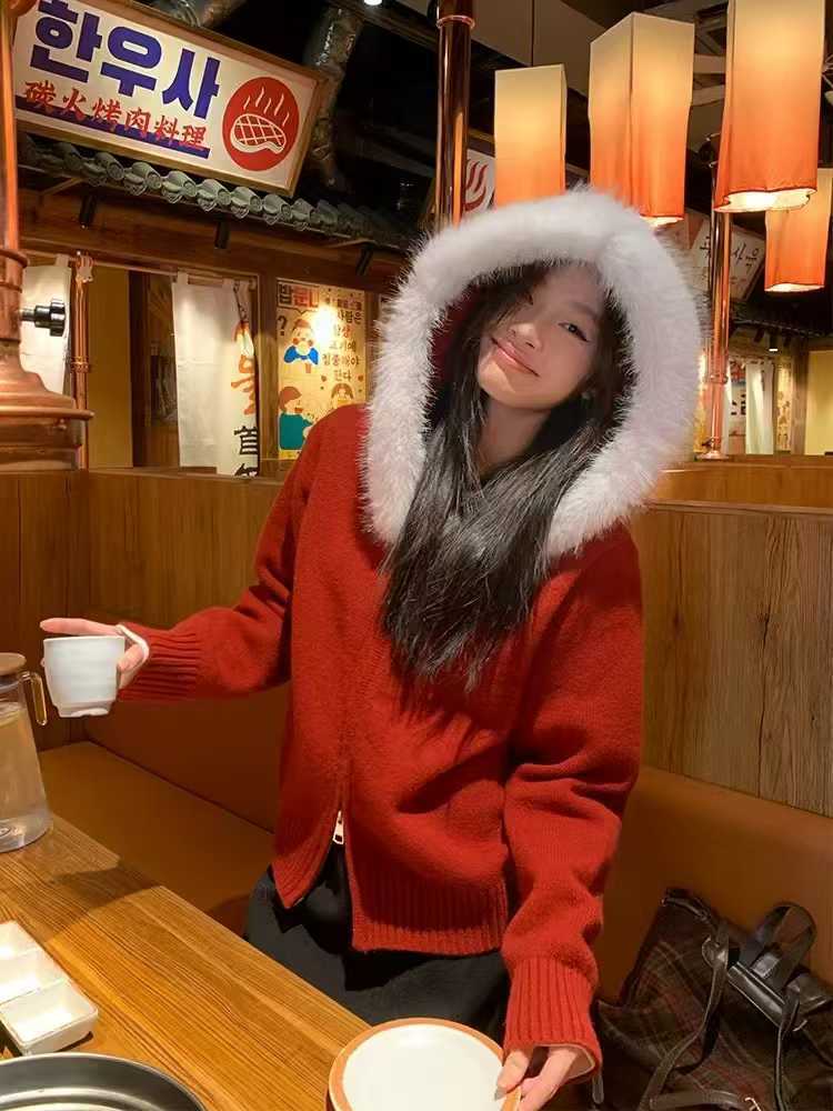 Women's Faux Fur Collar Hooded Zip-Up Cardigan Sweater