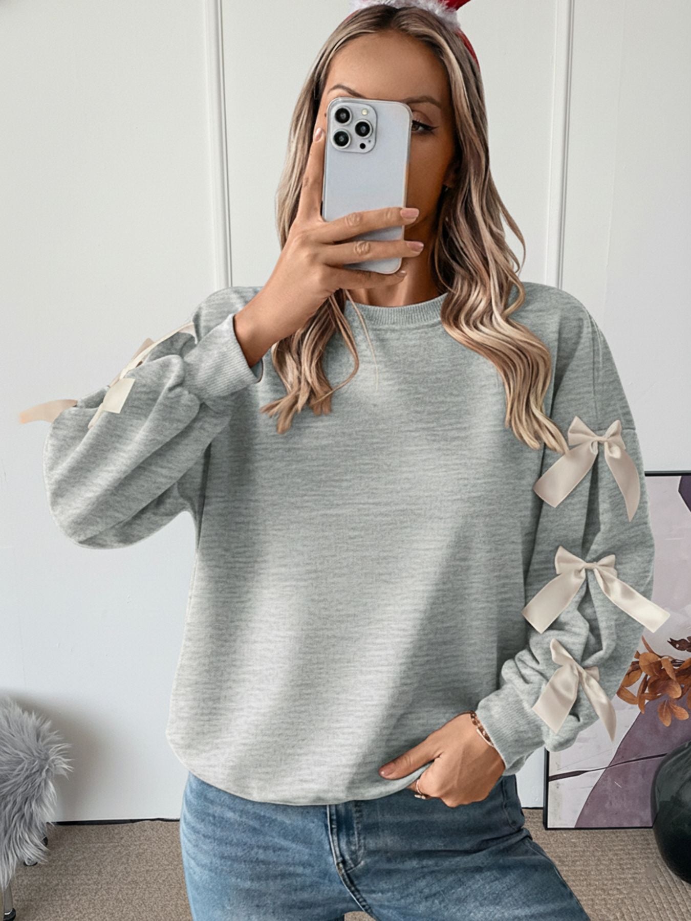 Bow Sleeve Round Neck Long Sleeve Sweatshirt