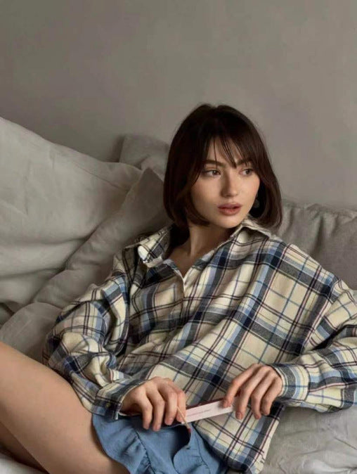 Women's Oversized Plaid Long Sleeve Button Down Shirt