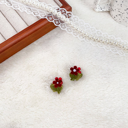 Velvet Tulip Claw Clips Pearl Hair Barrettes